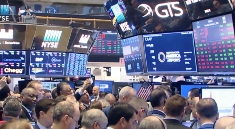 Las operaciones estuvieron limitadas por el feriado en los  Estados Unidos